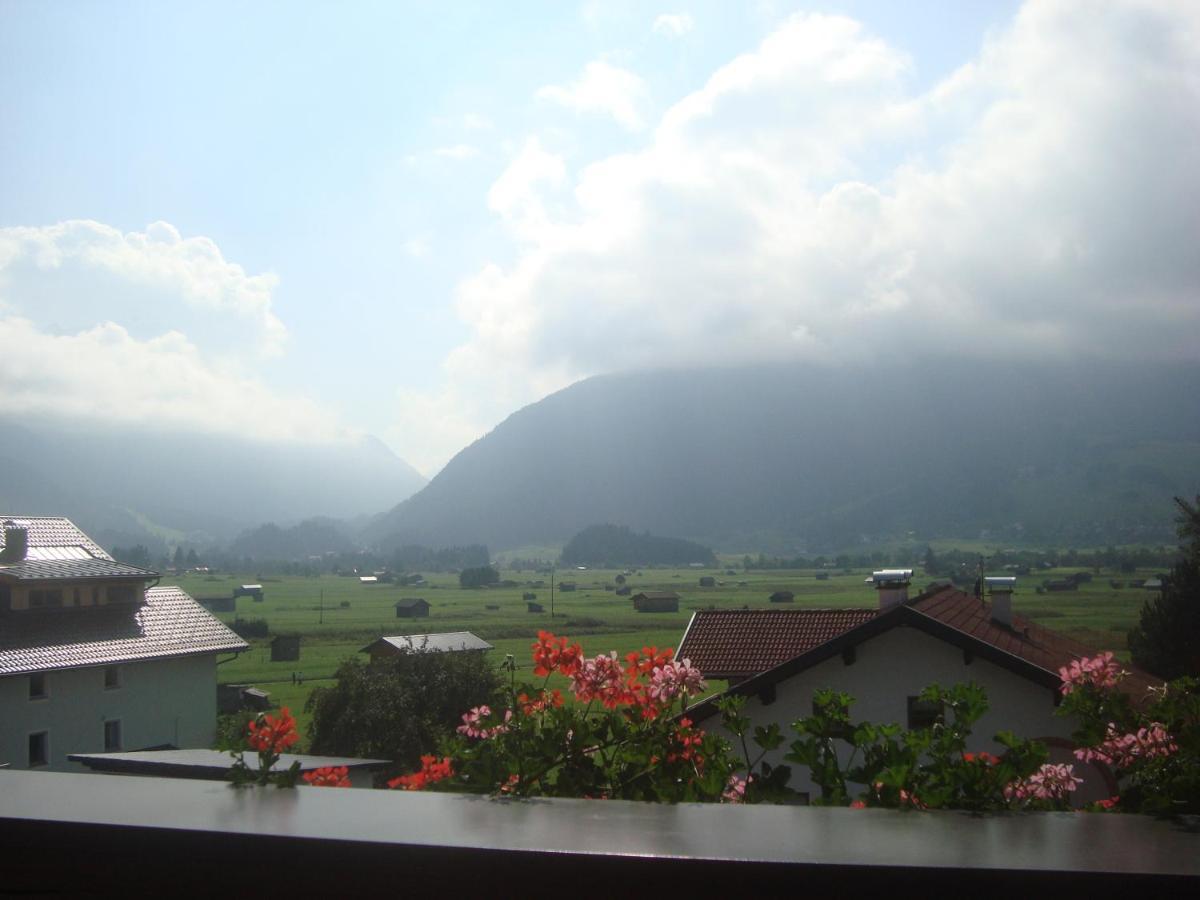 Gaestehaus Alpenstern Ehrwald Rom bilde